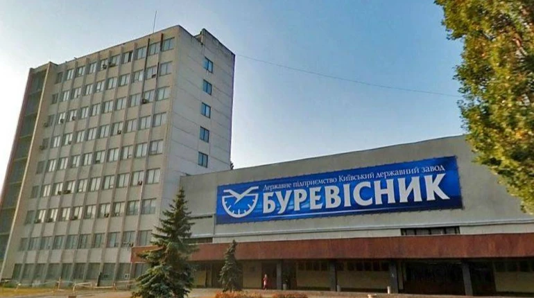 Колишнім керівникам «Буревісника» повідомили про нові підозри у справі про виведення майна та недостовірні декларації