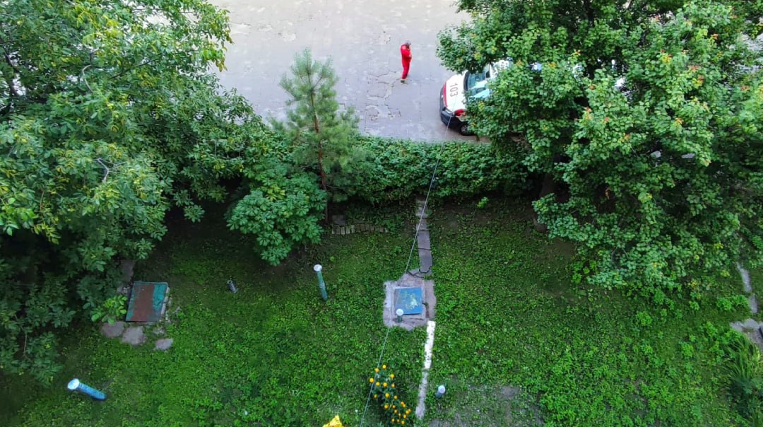 У Харкові трирічна дитина загинула після падіння з вікна п’ятого поверху