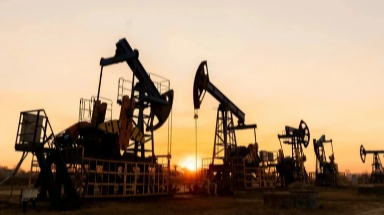 Нефть подешевела после переговоров Ирана и Омана о временном коридоре через Ормуз
