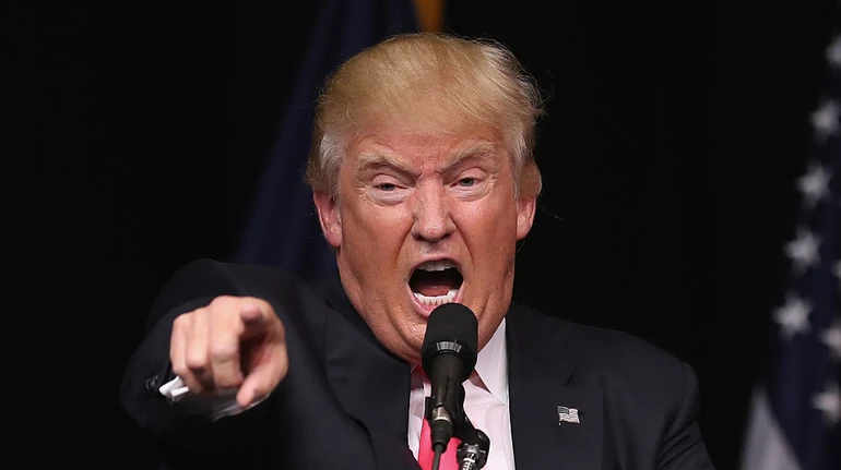 Трамп пригрозив країнам, які підтримують Іран, великими економічними наслідками