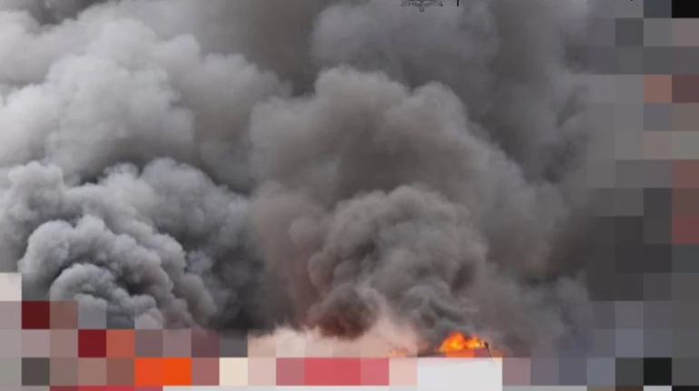 По підприємству в Запоріжжі завдали удару, після атаки спалахнула пожежа