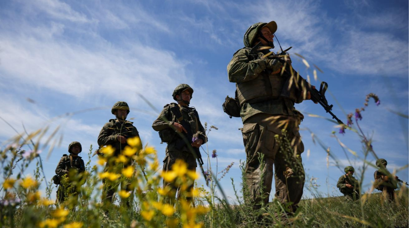 Голова польської розвідки: Росія може використати в країнах Балтії «зелених чоловічків»