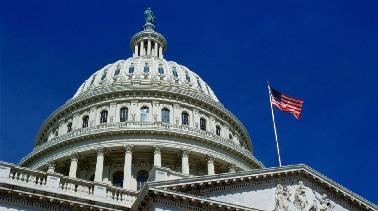 США скасували блокаду іранських портів після угоди з Тегераном