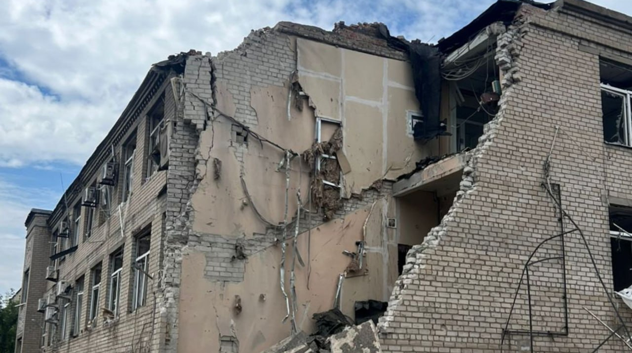 У Дружківці через удар ФАБ-250 загинула жінка, ще четверо людей дістали поранення