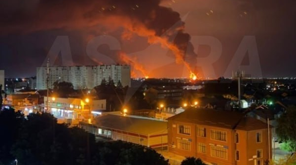 В Ставропольском крае после атаки дронов загорелась нефтебаза