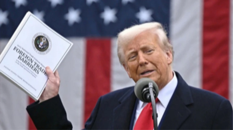 Трамп відтермінував на три дні запровадження 50-відсоткових мит на товари з Канади