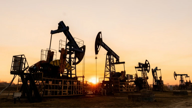 ОПЕК+ впервые с марта может не повышать добычу нефти, пишут СМИ