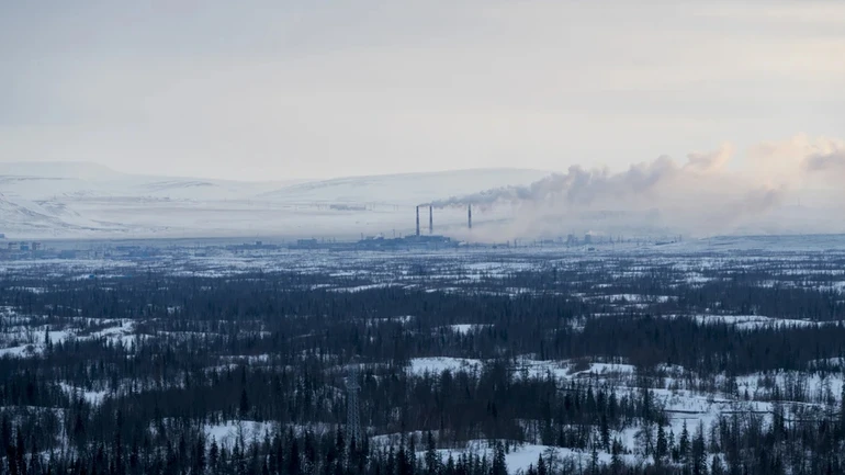 Росія почала вивозити нафту з арктичного мегапроєкту «Восток Ойл»